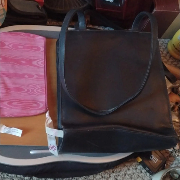 2 for $20😊Ladies Purse - Picture 1 of 3